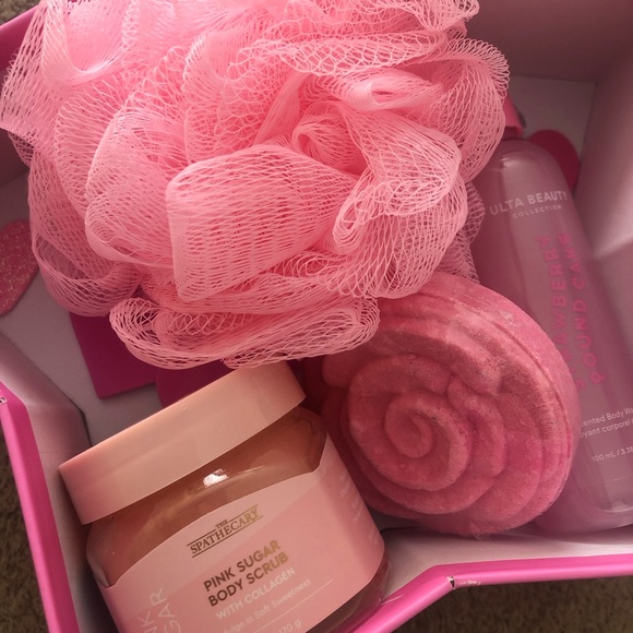 Ulta Beauty Other - Ulta Beauty Pink Bath Indulgence Set